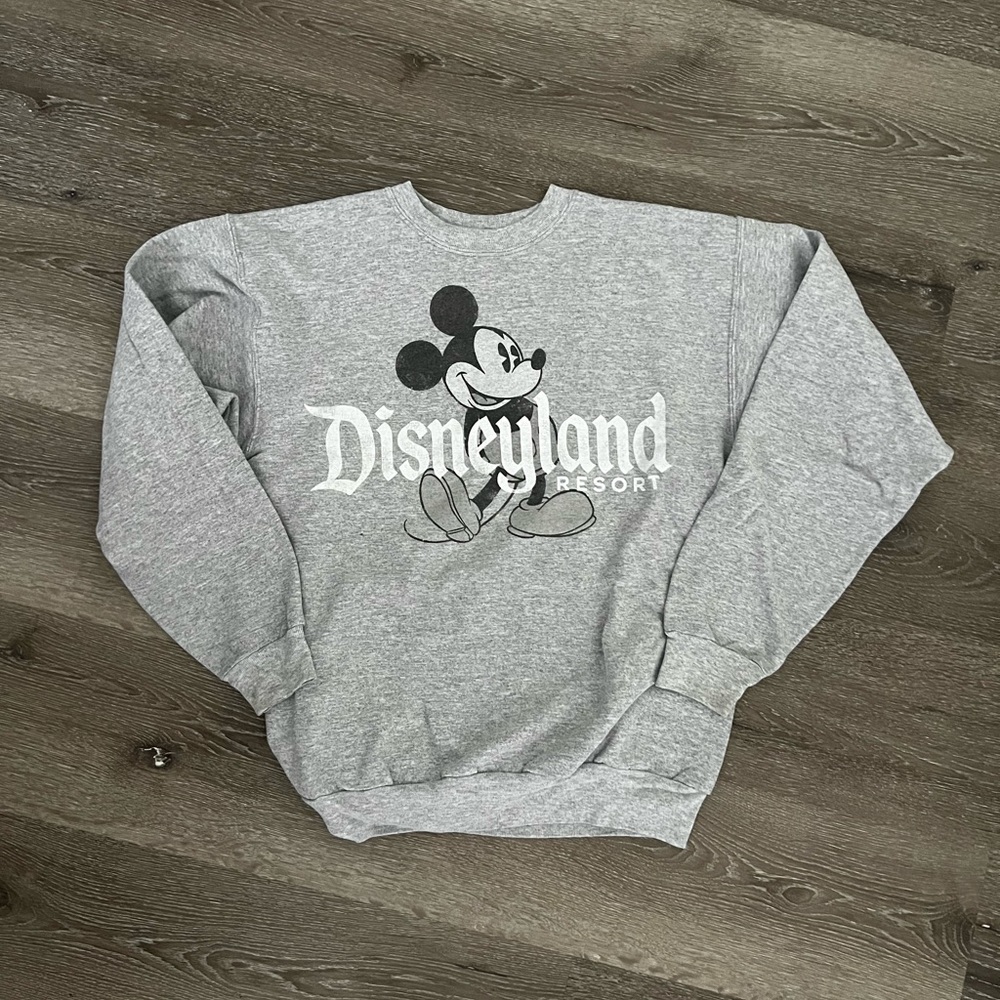 Disneyland Crewneck sweater